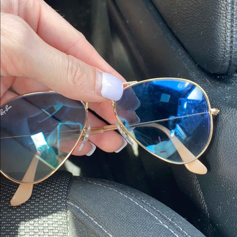 Ray ban aviator sunglasses